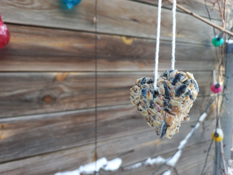 Tür 7: Vogelfutter selber&nbsp;machen